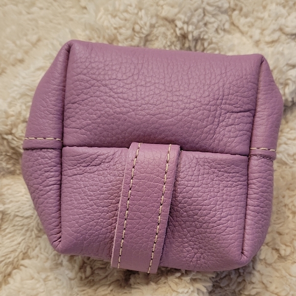 Portland Leather Howler Pouch - Picture 5 of 7